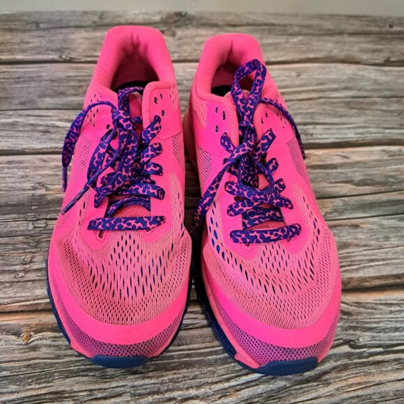 Nike Air Max Women's Bright Pink Running shoes 6Y or 7.5 Women's Leopard Laces - Picture 2 of 8